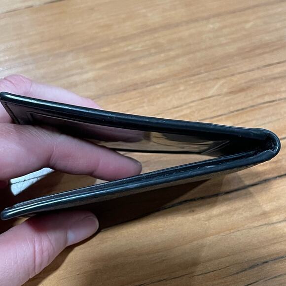 Men’s Coach Mini Bifold Wallet Like New - Picture 3 of 4